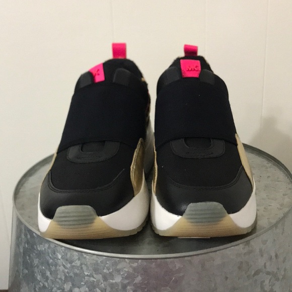 Michael Kors Sneakers with Calf Fur - Picture 2 of 5